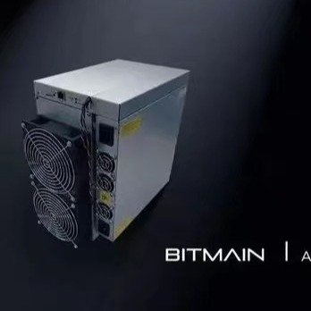 2880 W Asic Bitmain Antminer S17E 64T Dobre rozpraszanie ciepła 0,045 J / GH